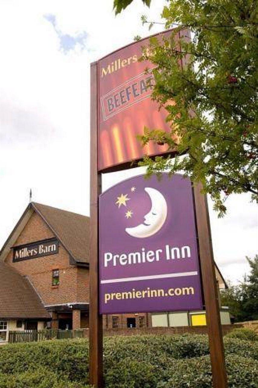 Premier Inn Nottingham West Екстер'єр фото